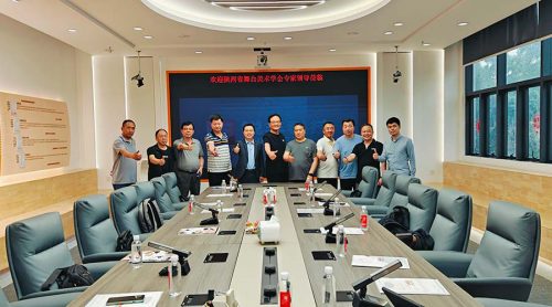 熱烈歡迎陜西省舞美學(xué)會專家領(lǐng)導(dǎo)一行蒞臨銳豐科技